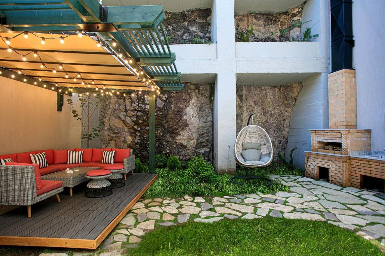 Ibiza Hotel&Spa エレバン エクステリア 写真