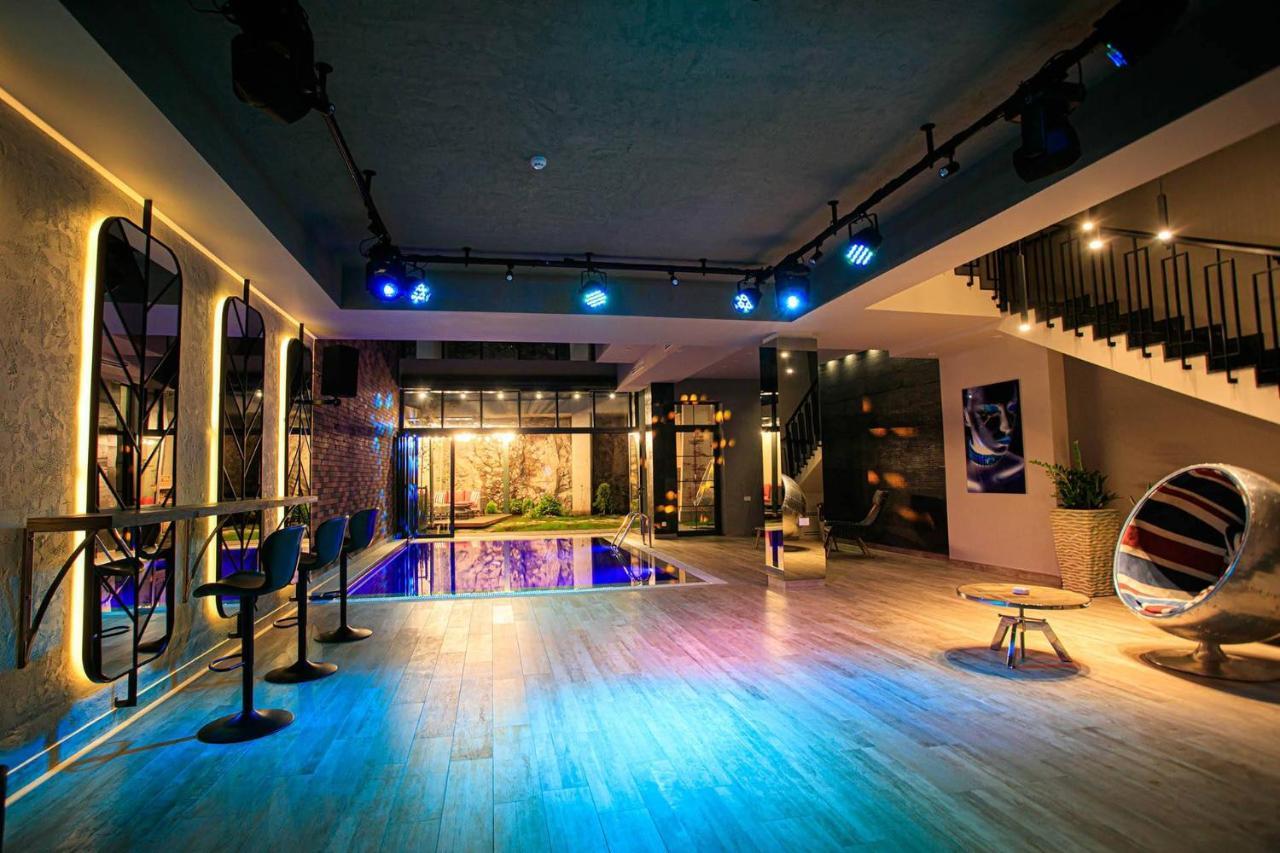 Ibiza Hotel&Spa エレバン エクステリア 写真