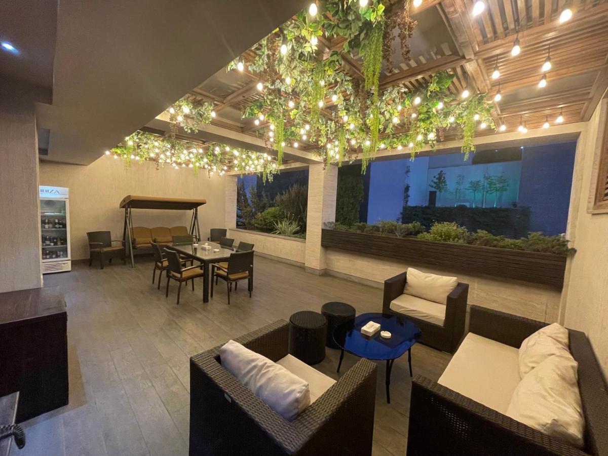Ibiza Hotel&Spa エレバン エクステリア 写真
